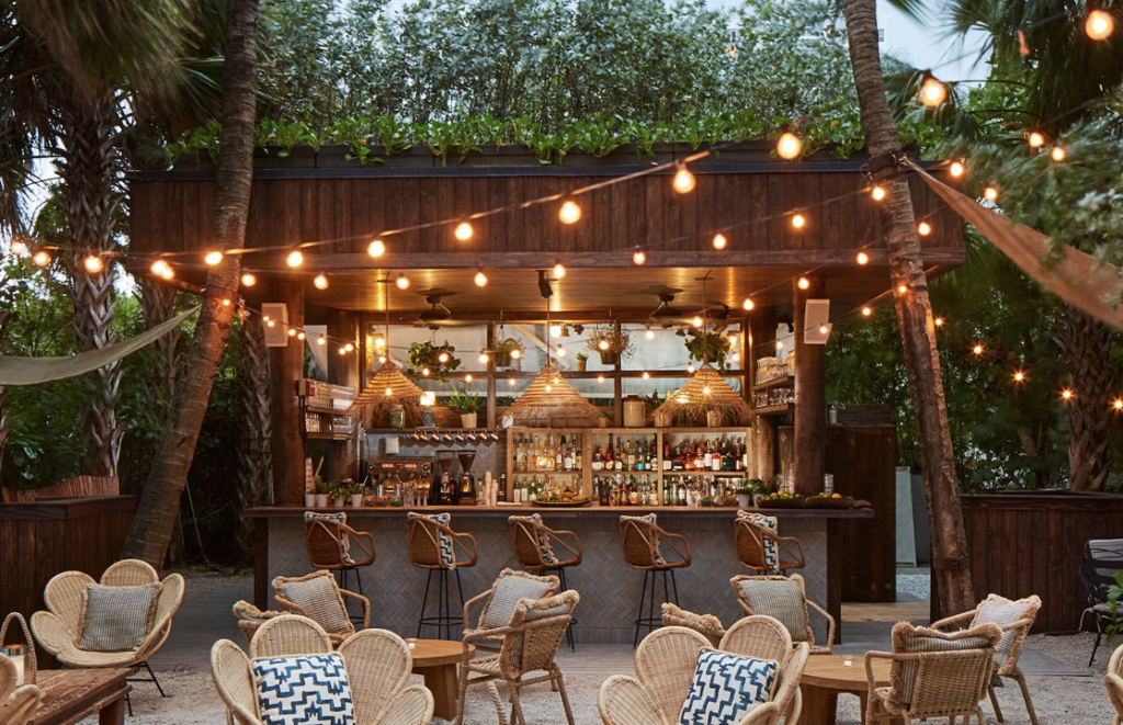 Soho Club Beach Bar | Miami Beach